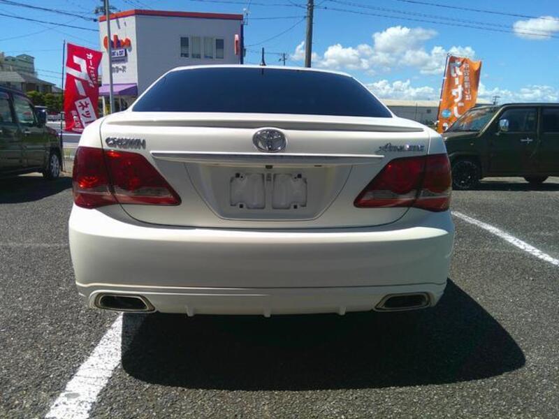 CROWN