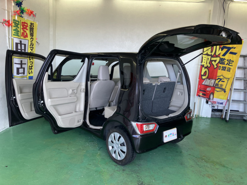 WAGON R