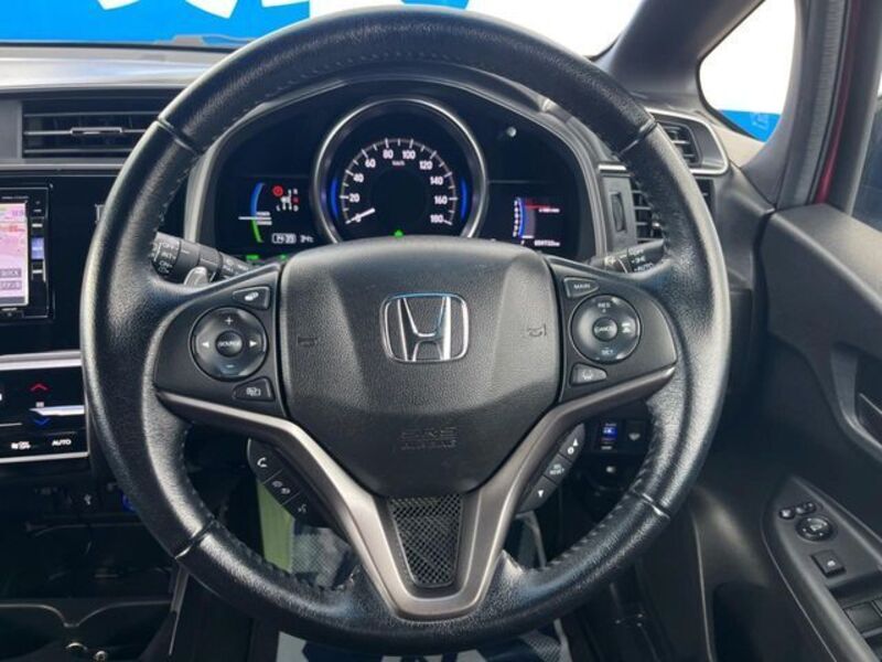 FIT HYBRID