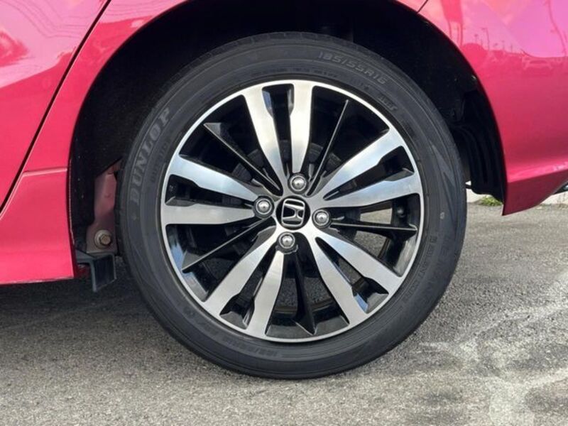 FIT HYBRID