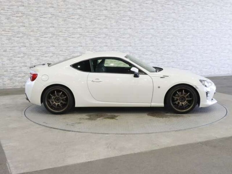 86