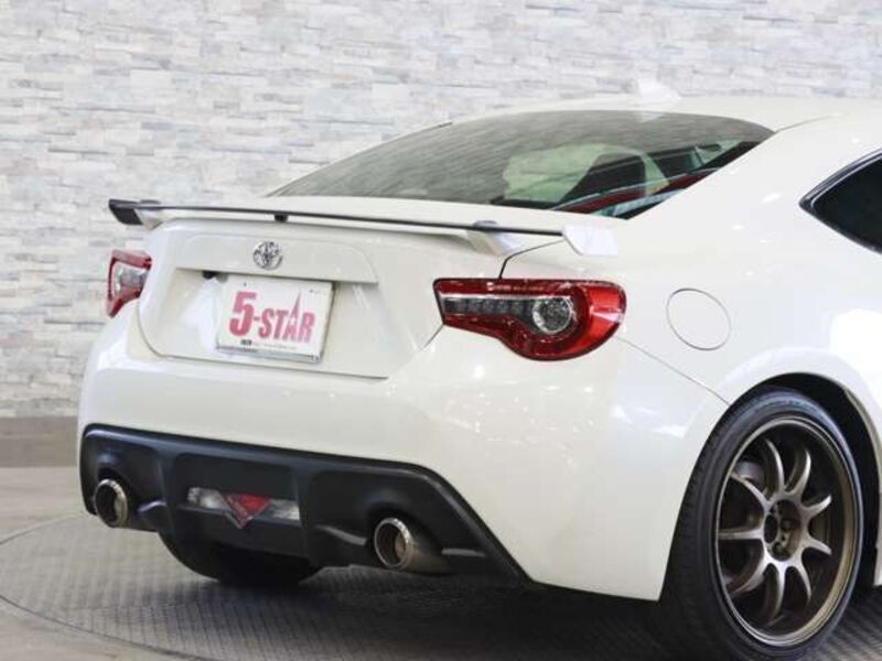 86