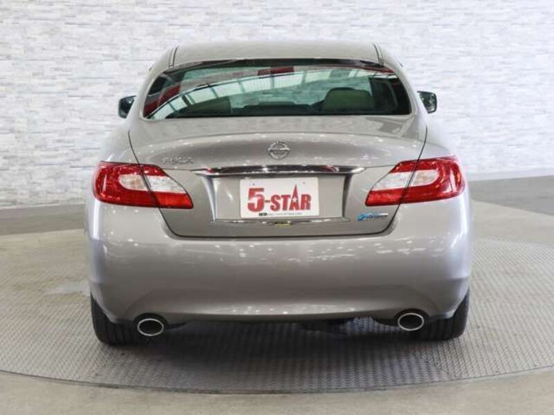 FUGA HYBRID