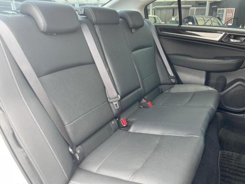 LEGACY B4
