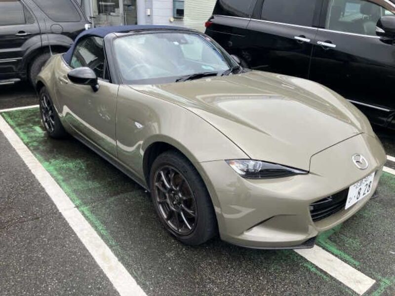 MAZDA ROADSTER