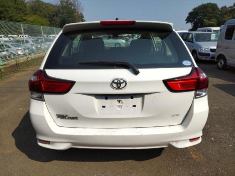 COROLLA FIELDER