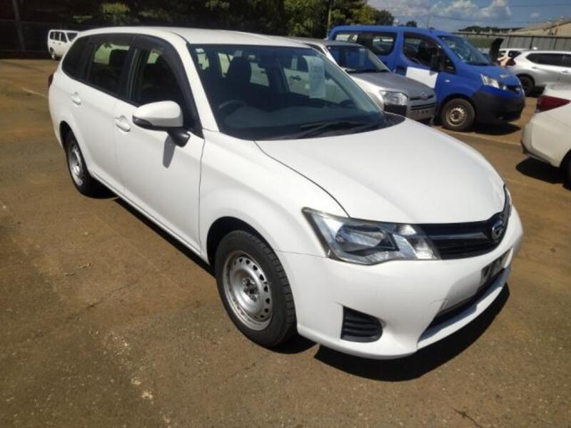 COROLLA FIELDER