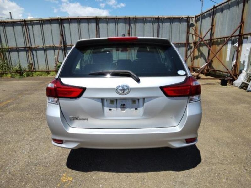 COROLLA FIELDER