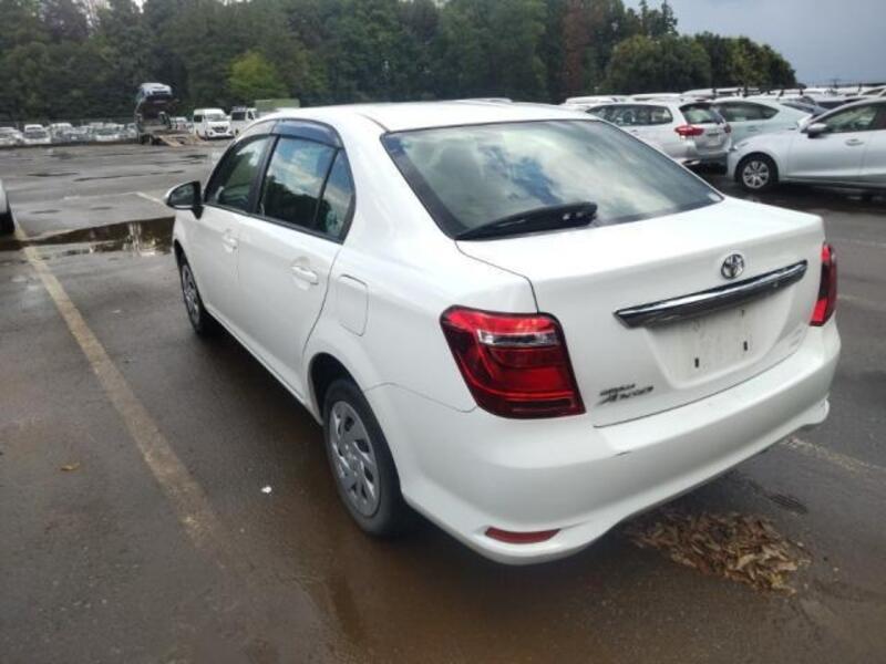 COROLLA AXIO