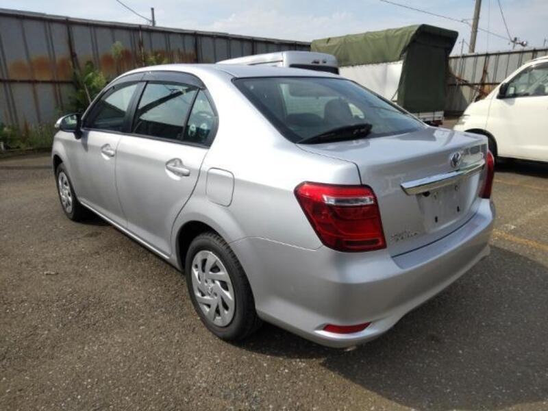 COROLLA AXIO