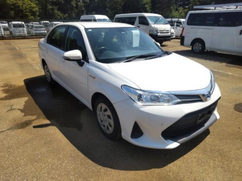 COROLLA AXIO