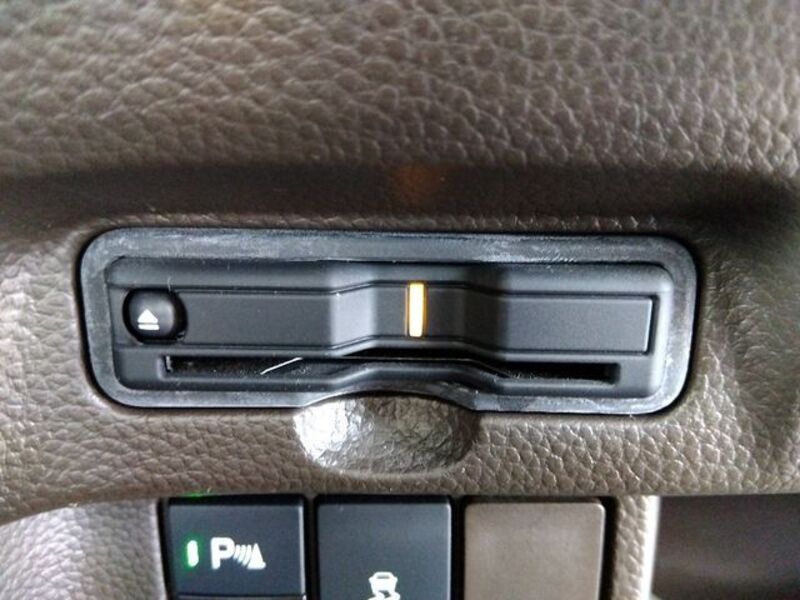 N BOX