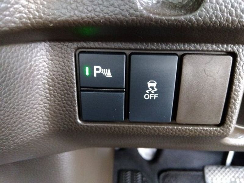N BOX