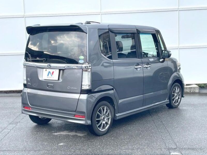 N BOX CUSTOM