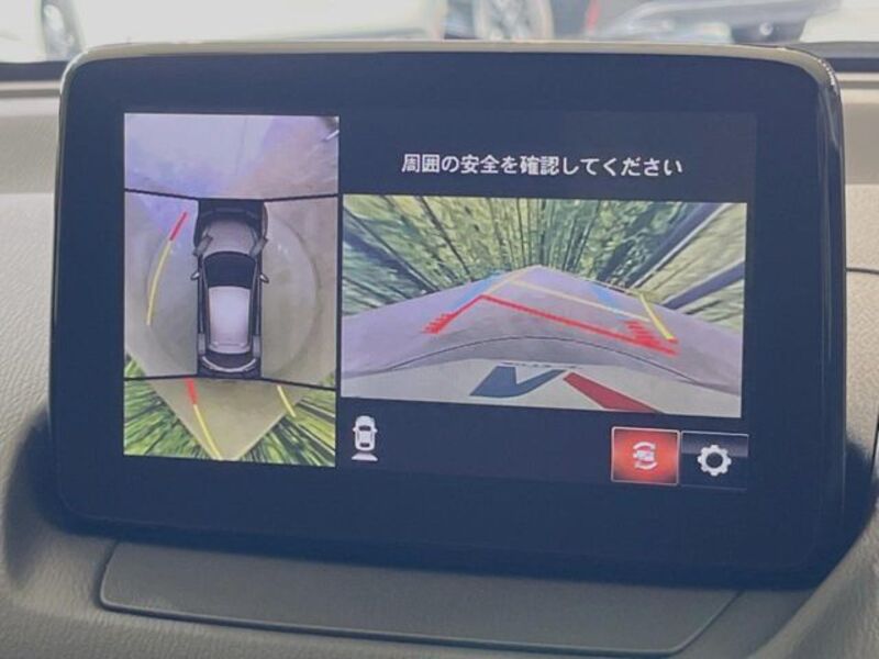 MAZDA2