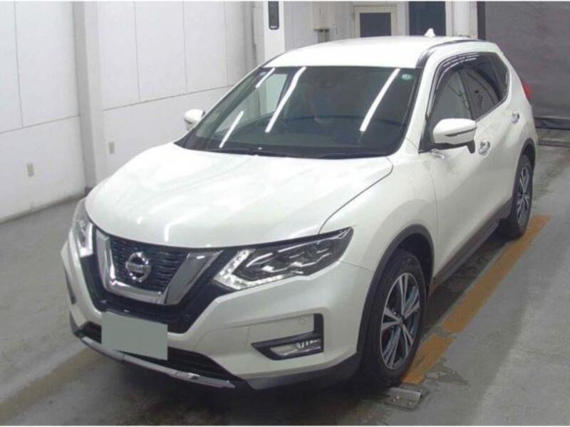 X-TRAIL