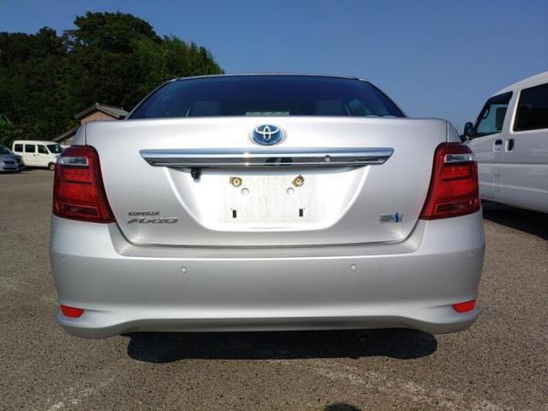 COROLLA AXIO