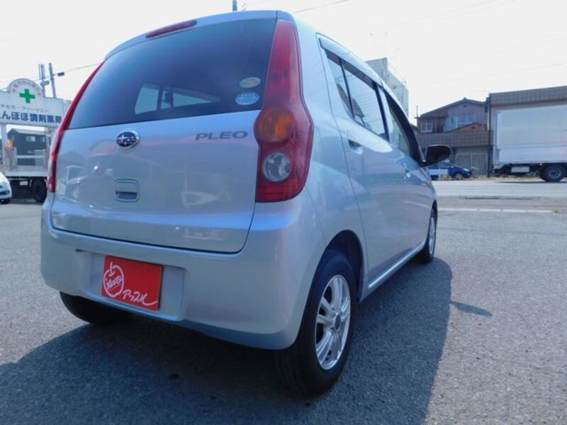 PLEO