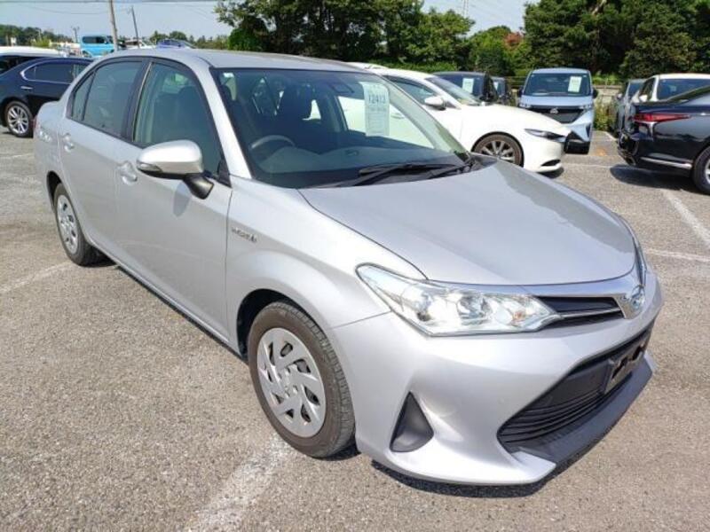 COROLLA AXIO