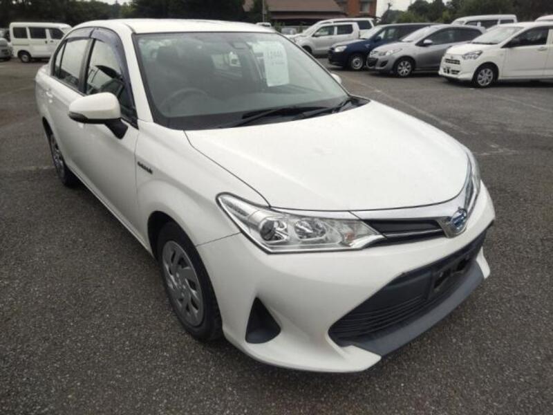 COROLLA AXIO