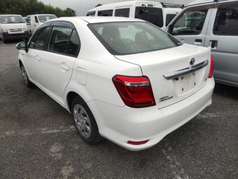 COROLLA AXIO