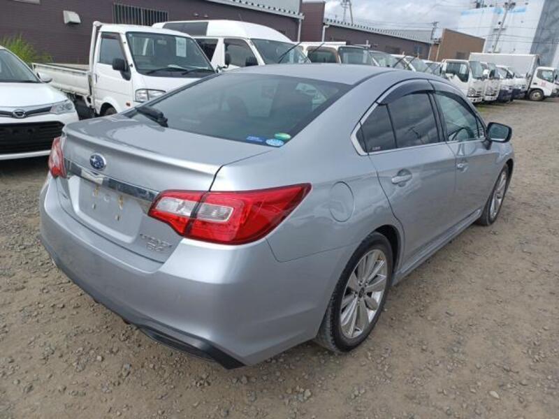 LEGACY B4