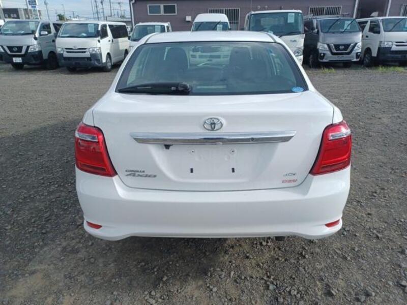 COROLLA AXIO