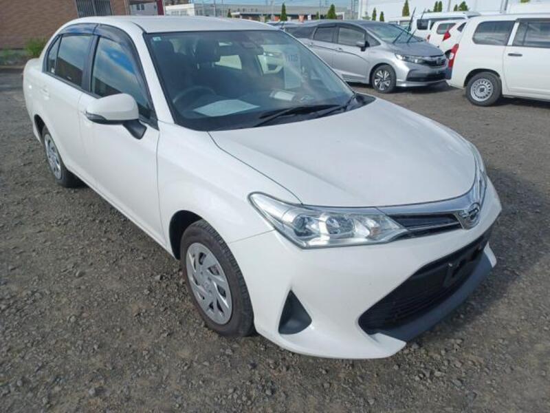 COROLLA AXIO