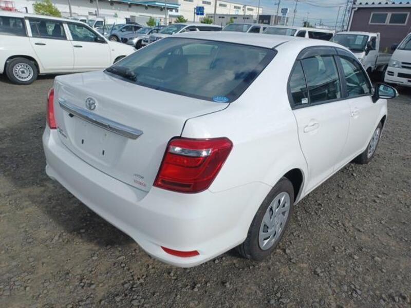 COROLLA AXIO