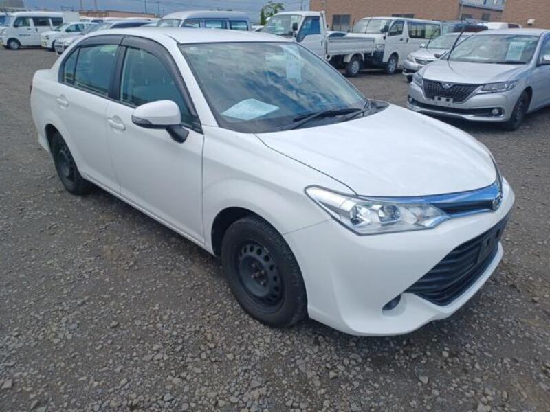 COROLLA AXIO