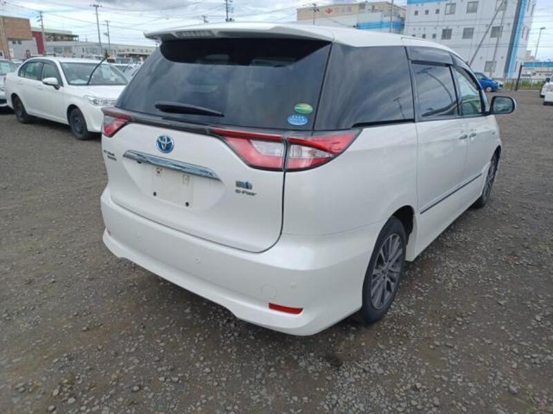 ESTIMA HYBRID