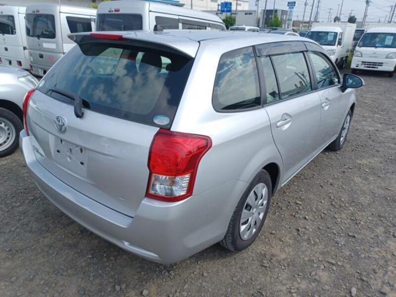 COROLLA FIELDER