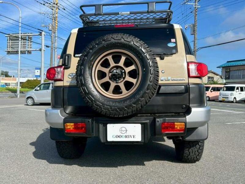 FJ CRUISER