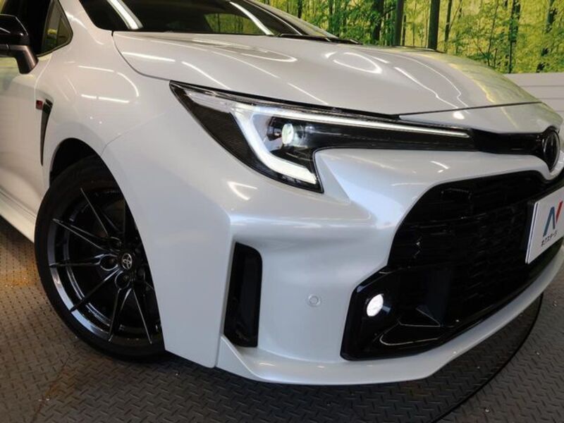 GR COROLLA
