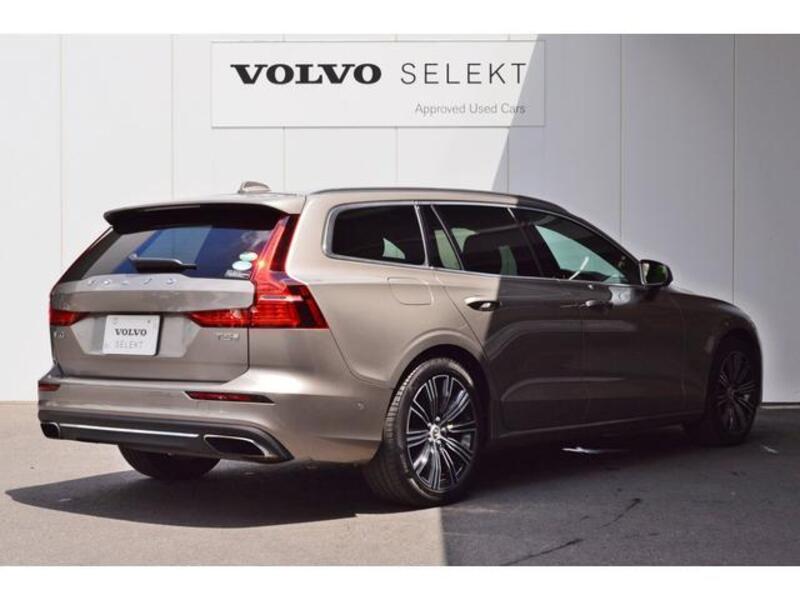 V60
