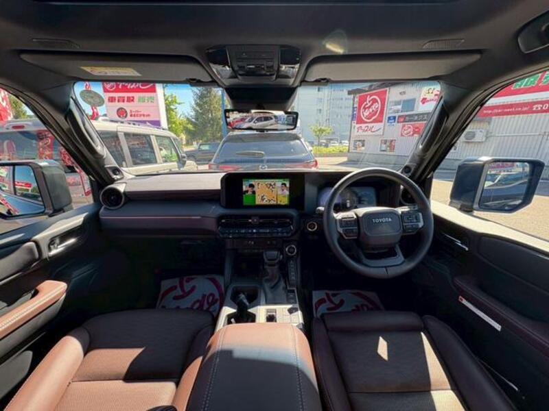 LAND CRUISER 250