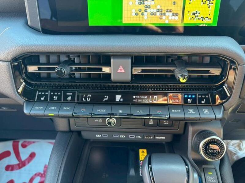 LAND CRUISER 250