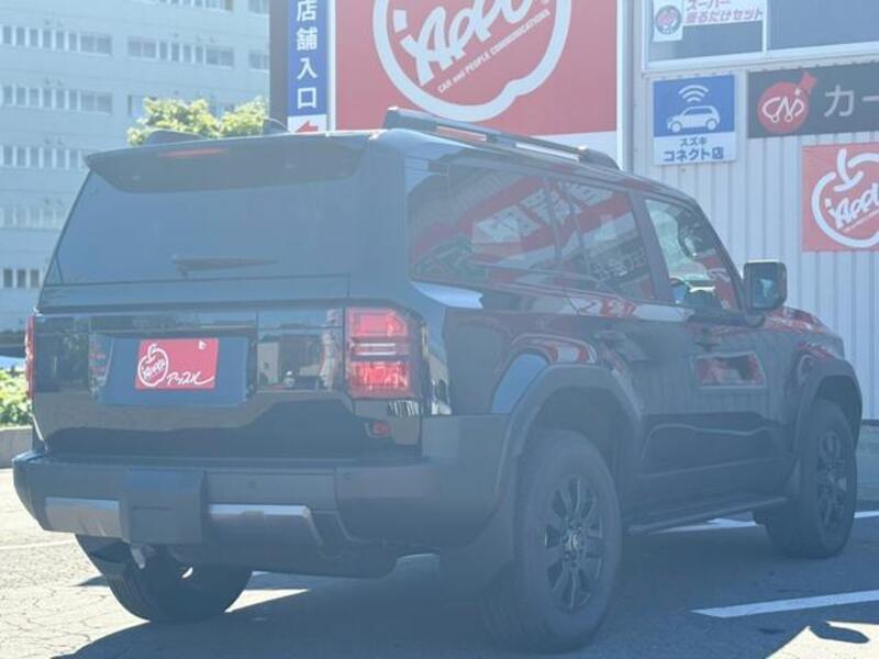 LAND CRUISER 250
