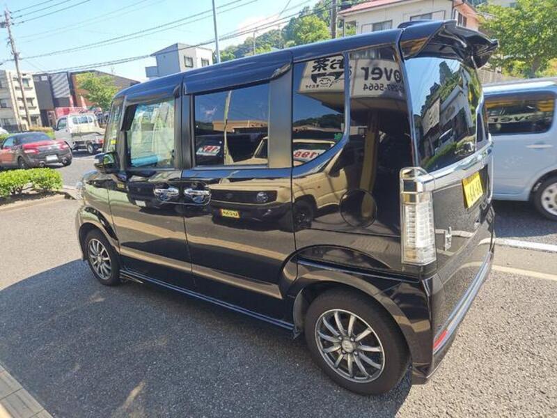 N BOX CUSTOM