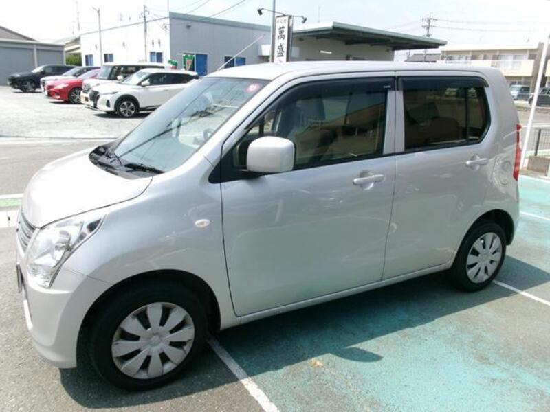 WAGON R