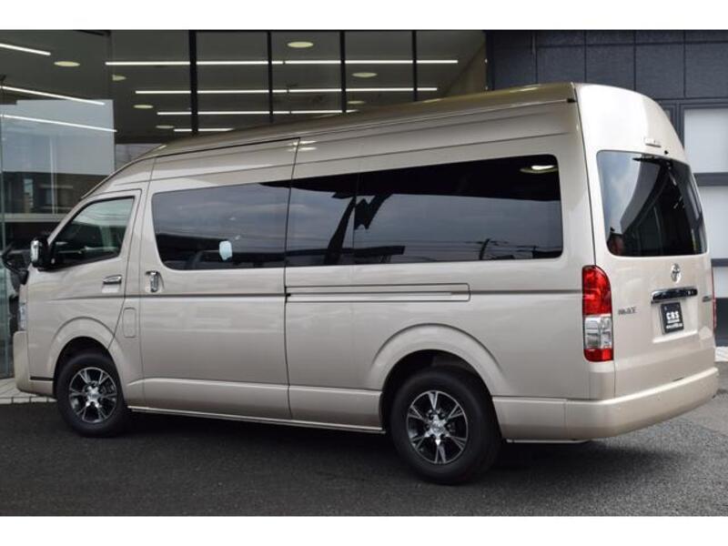 HIACE WAGON