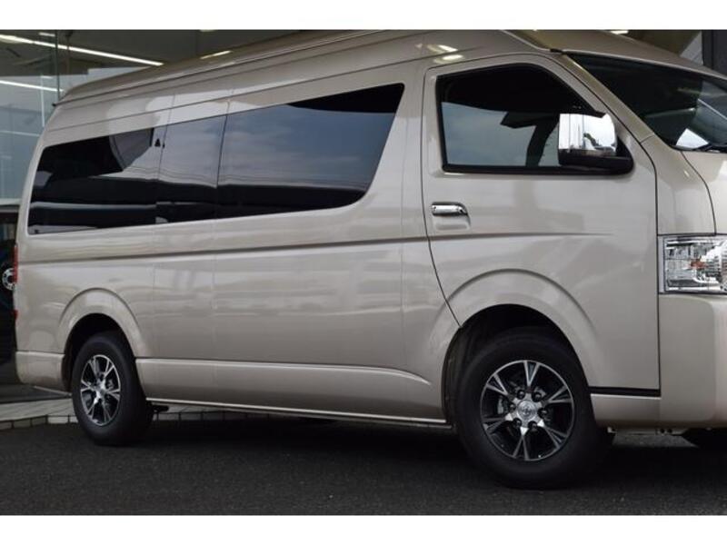 HIACE WAGON