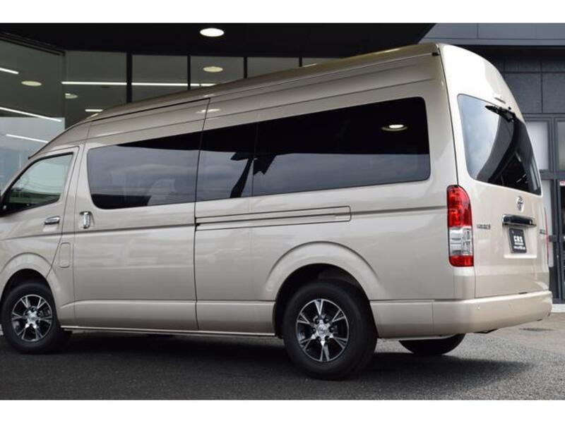 HIACE WAGON