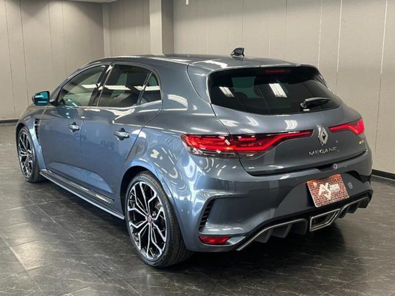 MEGANE