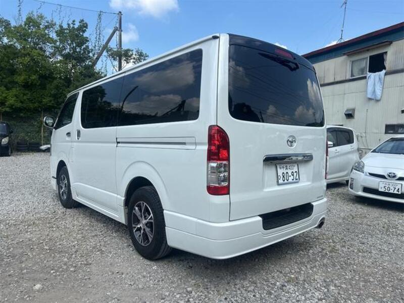 HIACE VAN