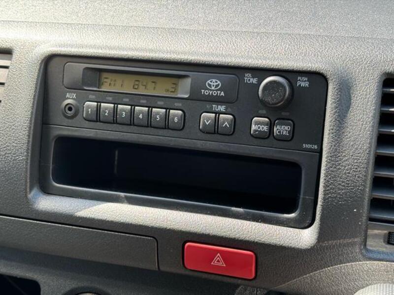 HIACE VAN