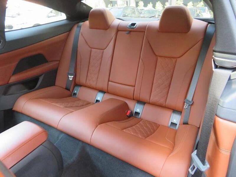 4 SERIES