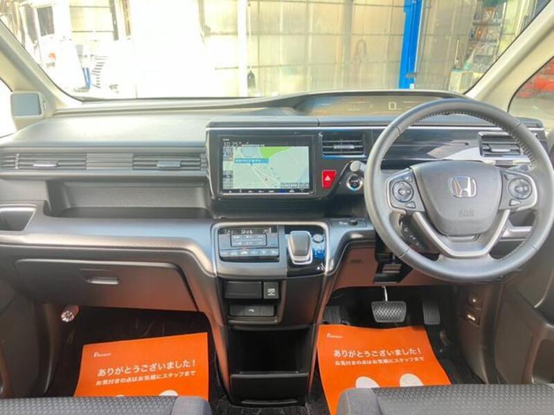 STEPWAGON SPADA
