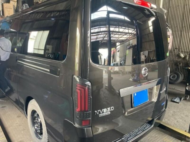 NV350 CARAVAN