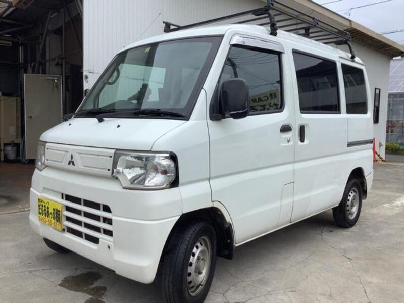 MINICAB VAN